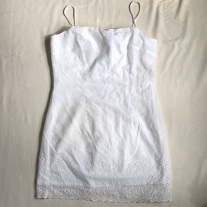 🔴Vintage City Triangles Eyelet Dress